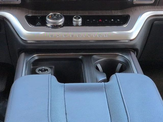 New 2026 Agate Black Metallic Ford Platinum® image 19