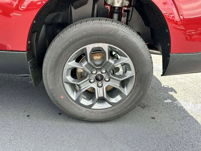 New 2026 Ruby Red Metallic Tinted Clearcoat Ford XLT image 8