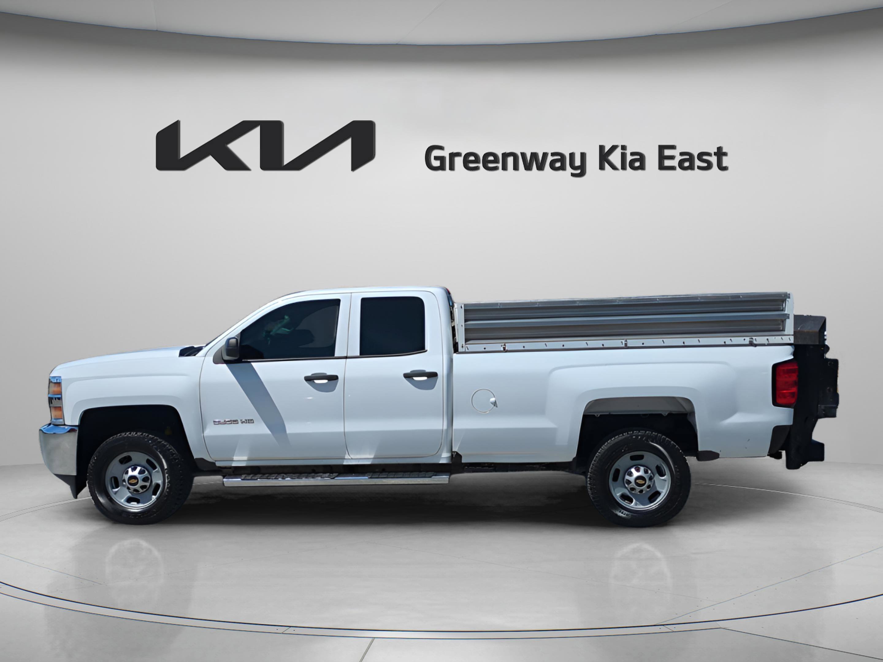 Used 2016 Summit White Chevrolet Work Truck image 8