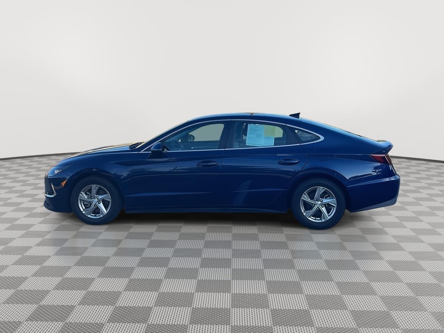 Used 2022 Stormy Sea Hyundai SE image 40