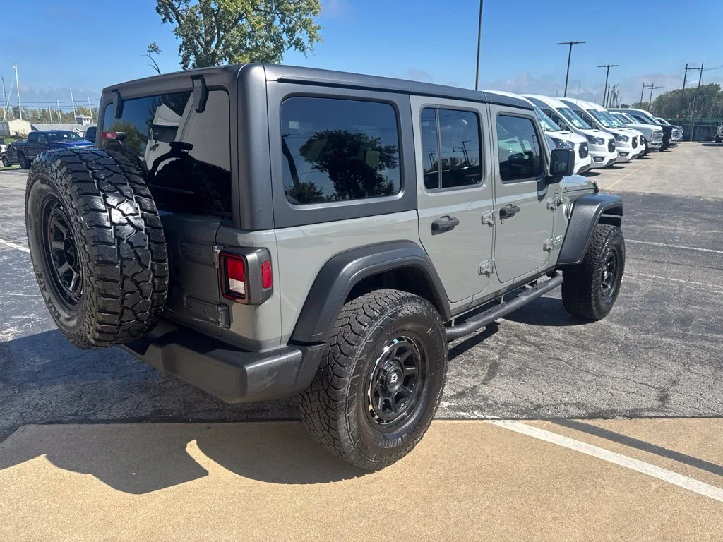 Certified Used 2020 Sting Gray Clearcoat Jeep Unlimited Sport S image 3