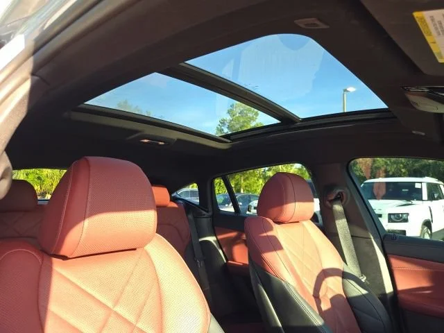 Used 2025 Brooklyn Grey Metallic BMW xDrive40i image 15