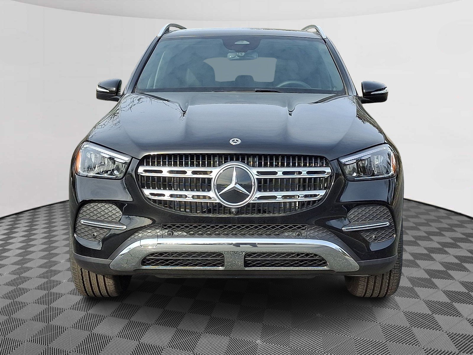 Used 2026 Obsidian Black Metallic Mercedes-Benz GLE 350 image 2