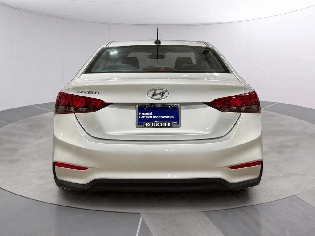 2022 Hyundai Accent SEL photo 4
