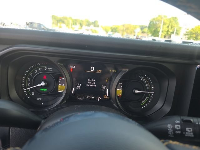 Used 2024 Black Clearcoat Jeep High Altitude image 20