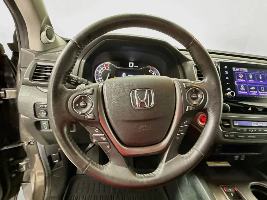 Used 2022 Pacific Pewter Metallic Honda RTL-E image 12
