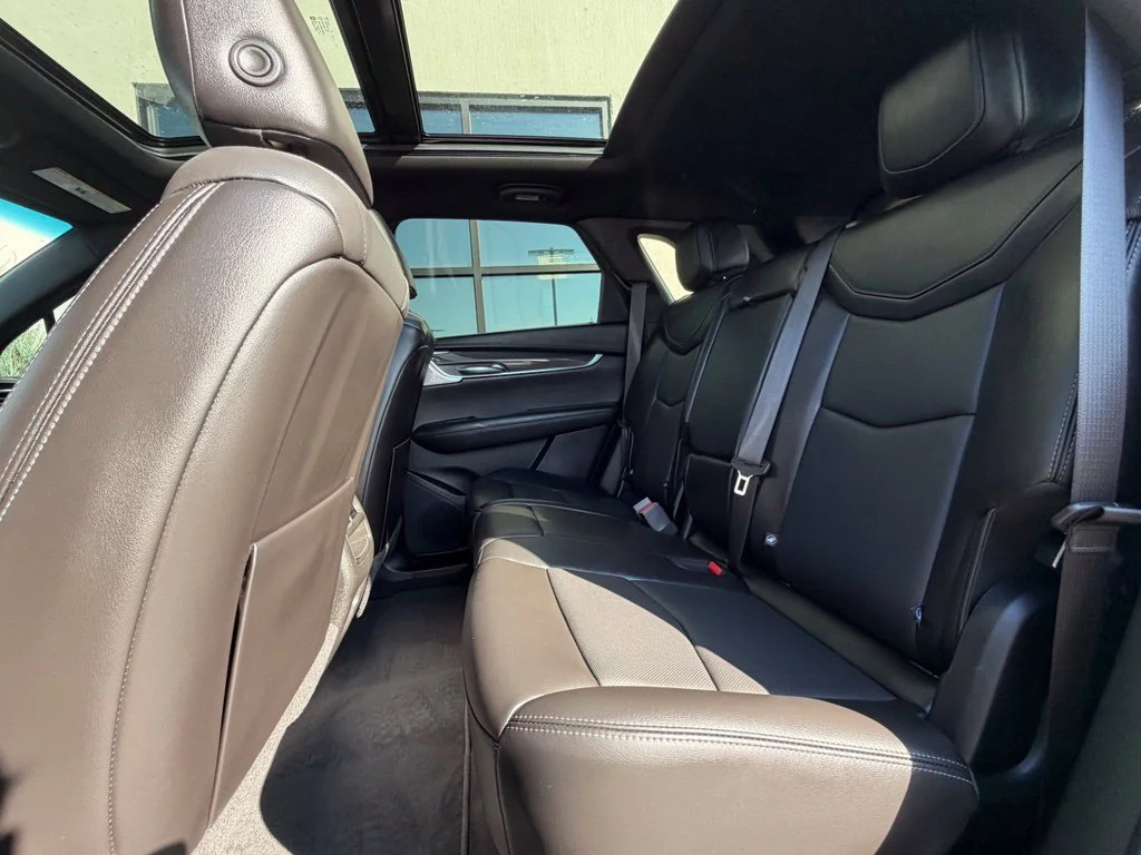 Used 2023 White Cadillac Sport image 21