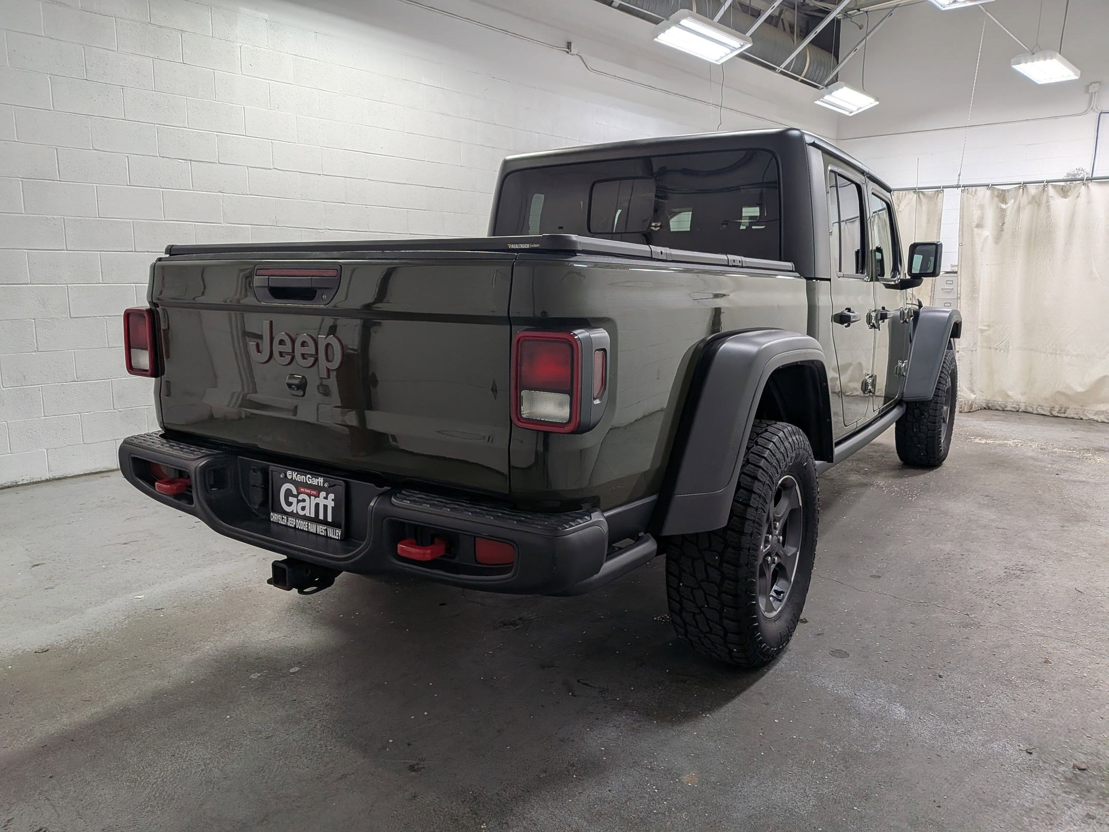 Used 2023 Sarge Green Clearcoat Jeep Rubicon image 4