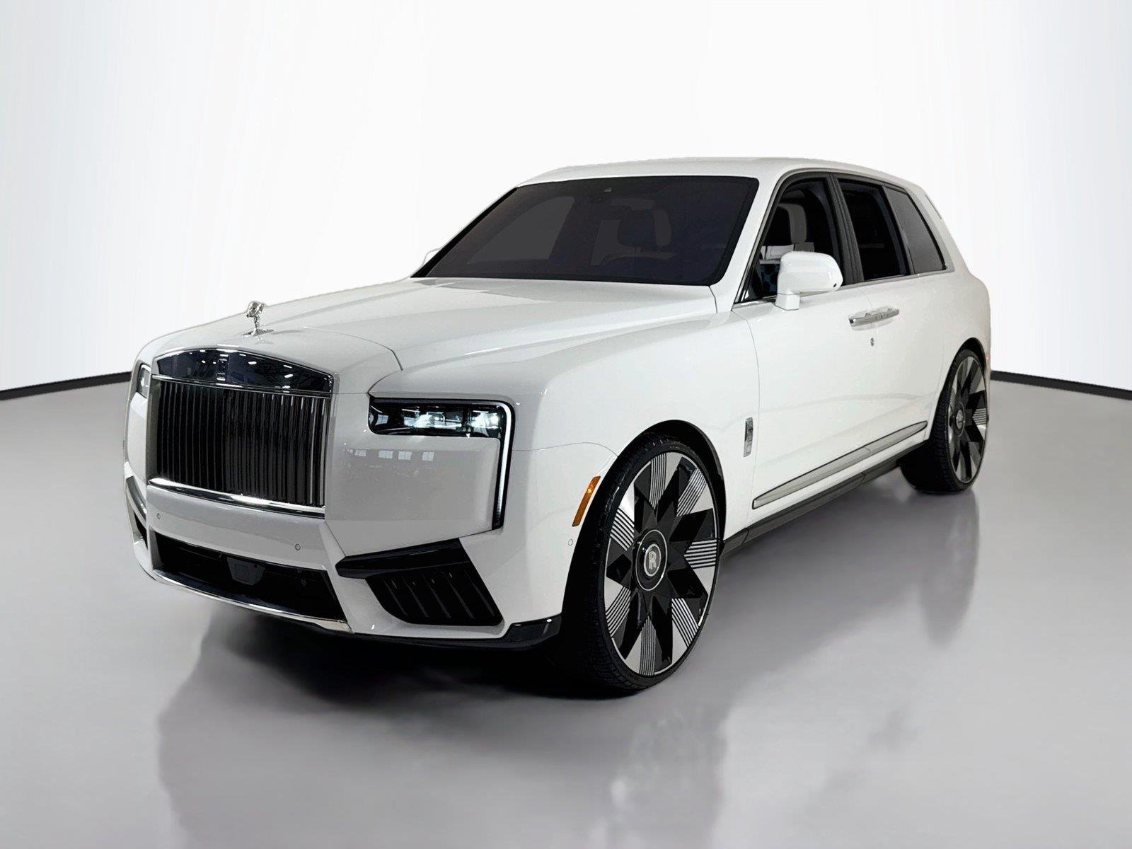 Used 2025 English White Rolls-Royce 26