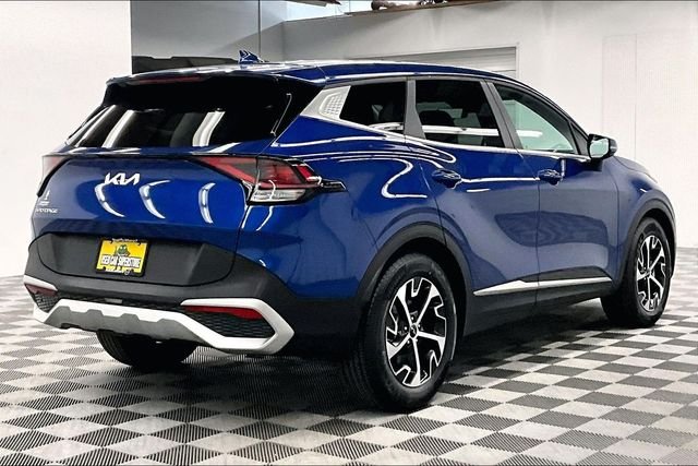 2025 Kia Sportage EX - Photo 12