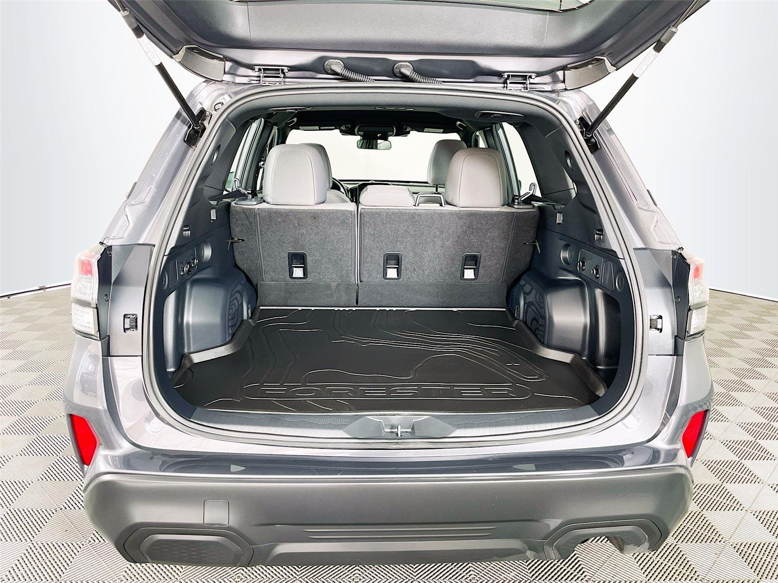 Used 2026 Magnetite Gray Metallic Subaru Base image 28