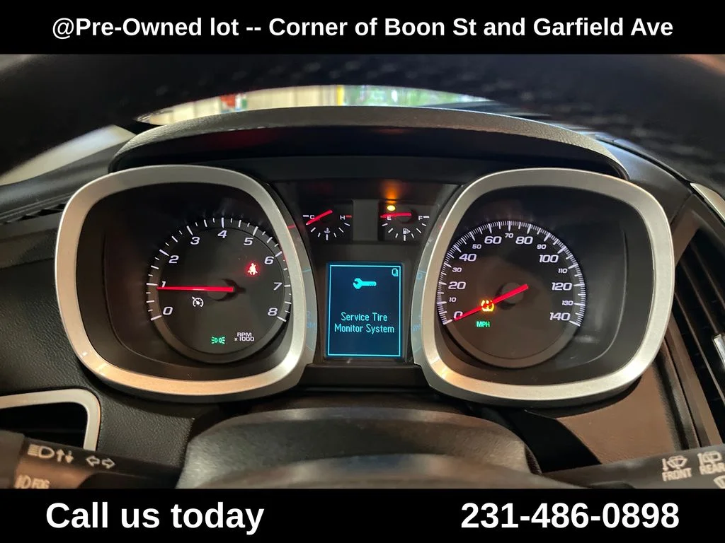 Used 2017 Silver Chevrolet LT image 21