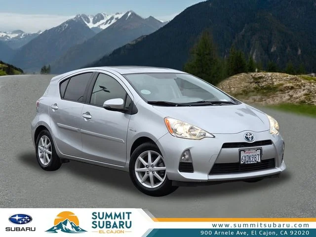 2012 Toyota Prius c Three's photo