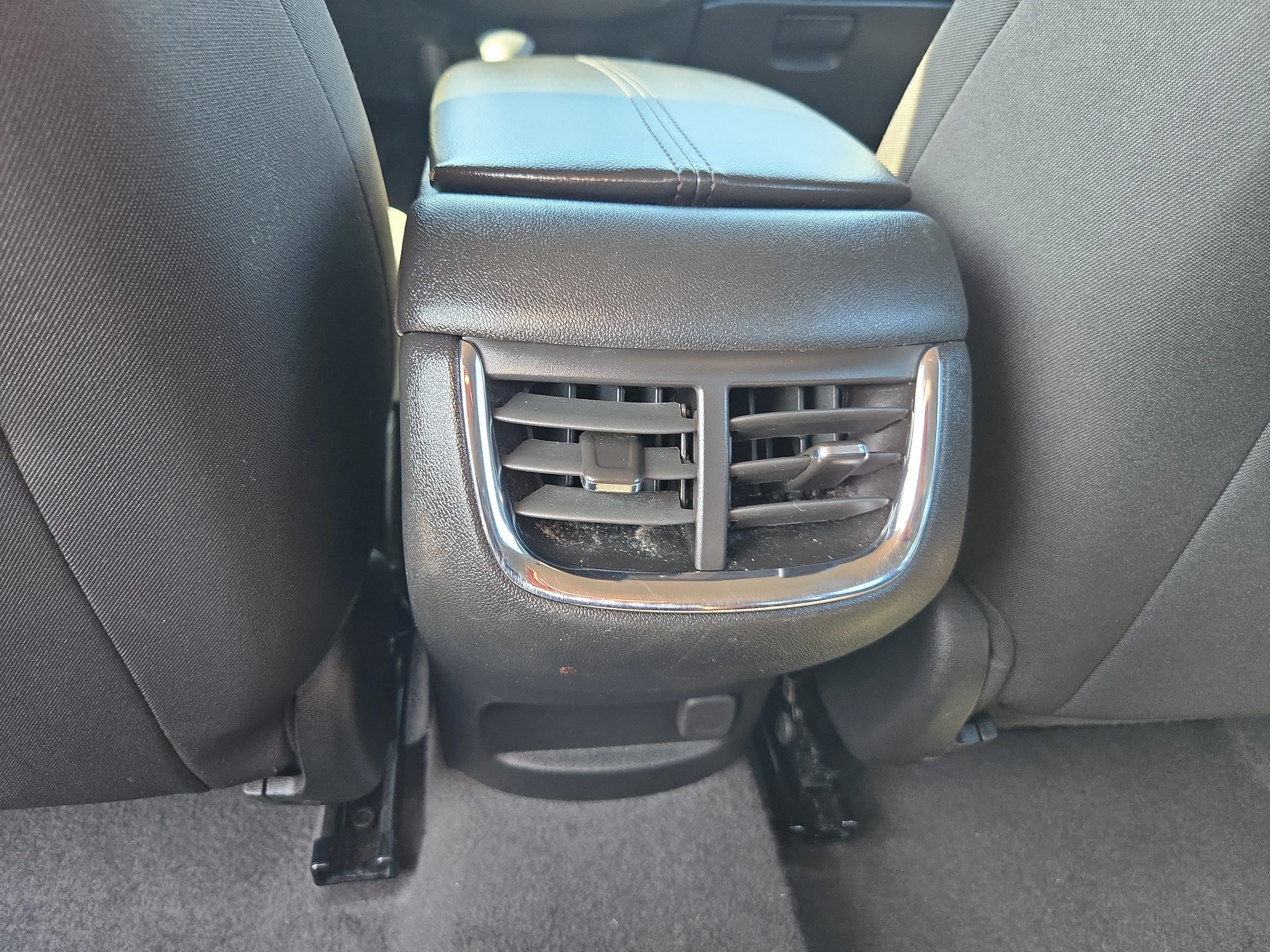 Used 2024 Gray Chevrolet LT image 18