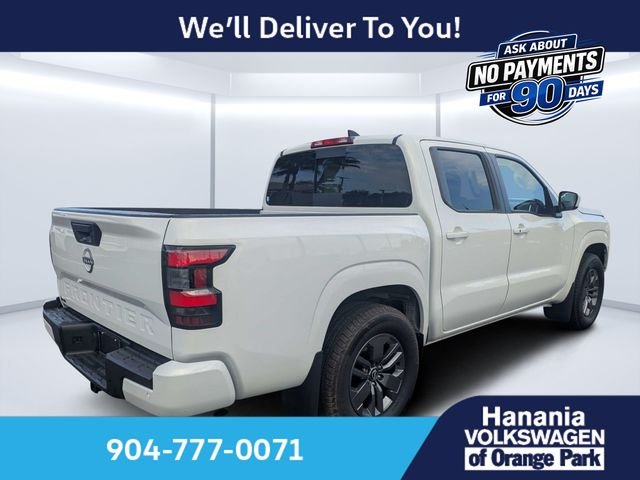 Used 2025 White Nissan SV image 3