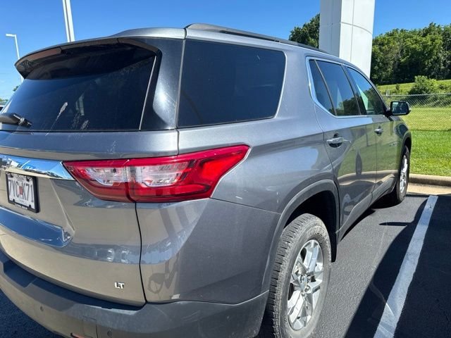 Used 2019 Gray Chevrolet 3LT image 4
