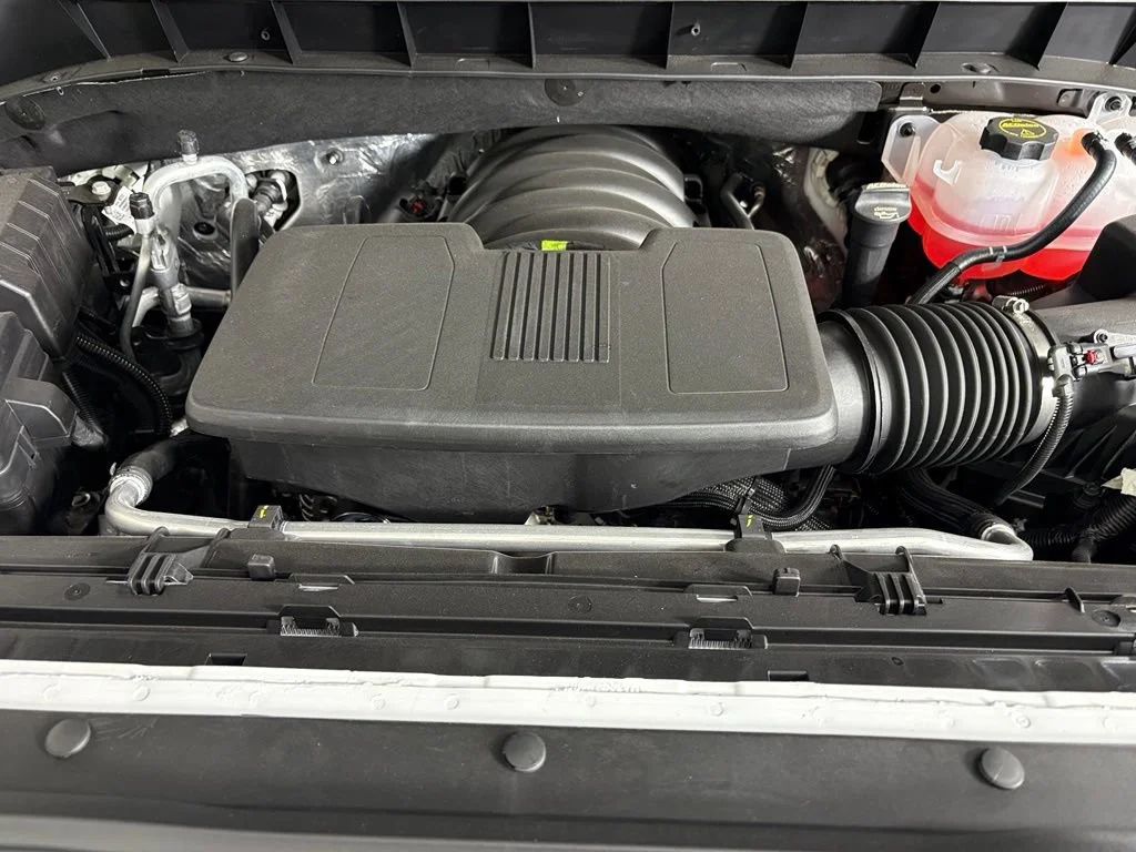New 2026 Summit White Chevrolet LT image 42