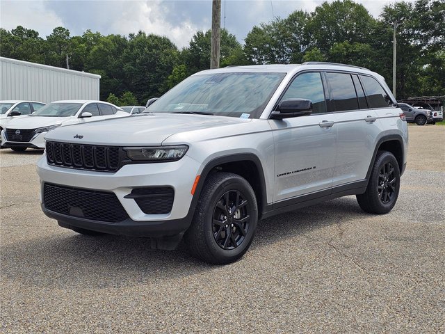 2024 Jeep Grand Cherokee Altitude