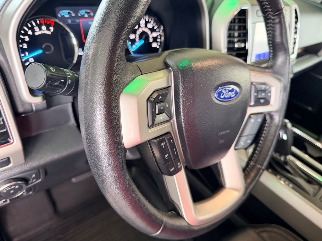 Used 2020 White Ford Lariat image 21