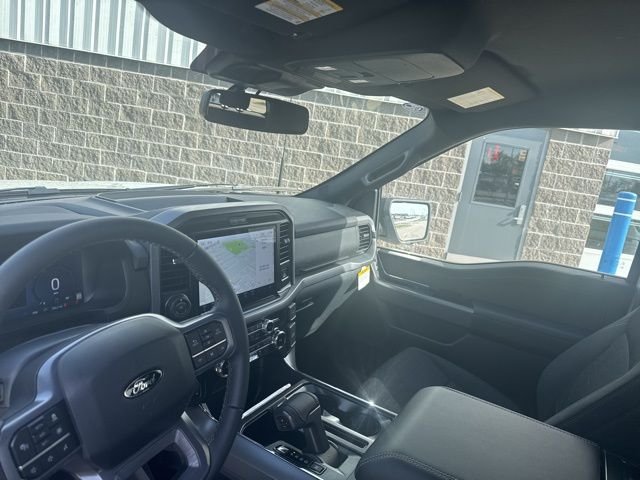 New 2026 Oxford White Ford XLT image 20