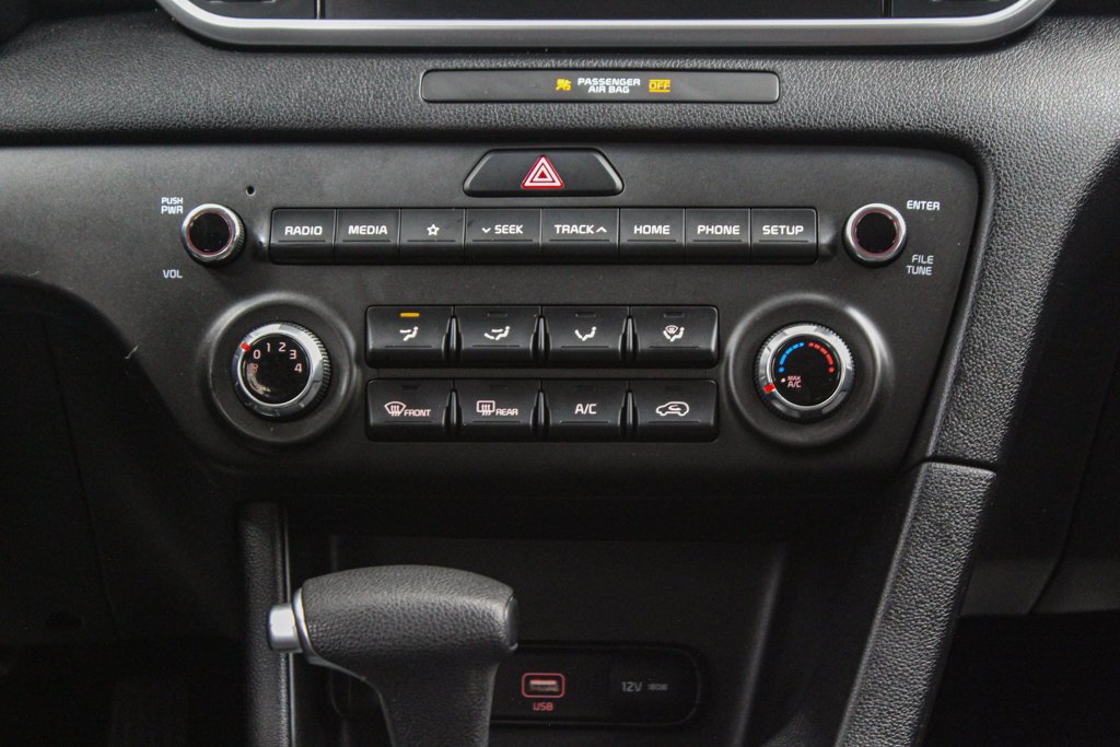Used 2020 Red Kia LX image 24