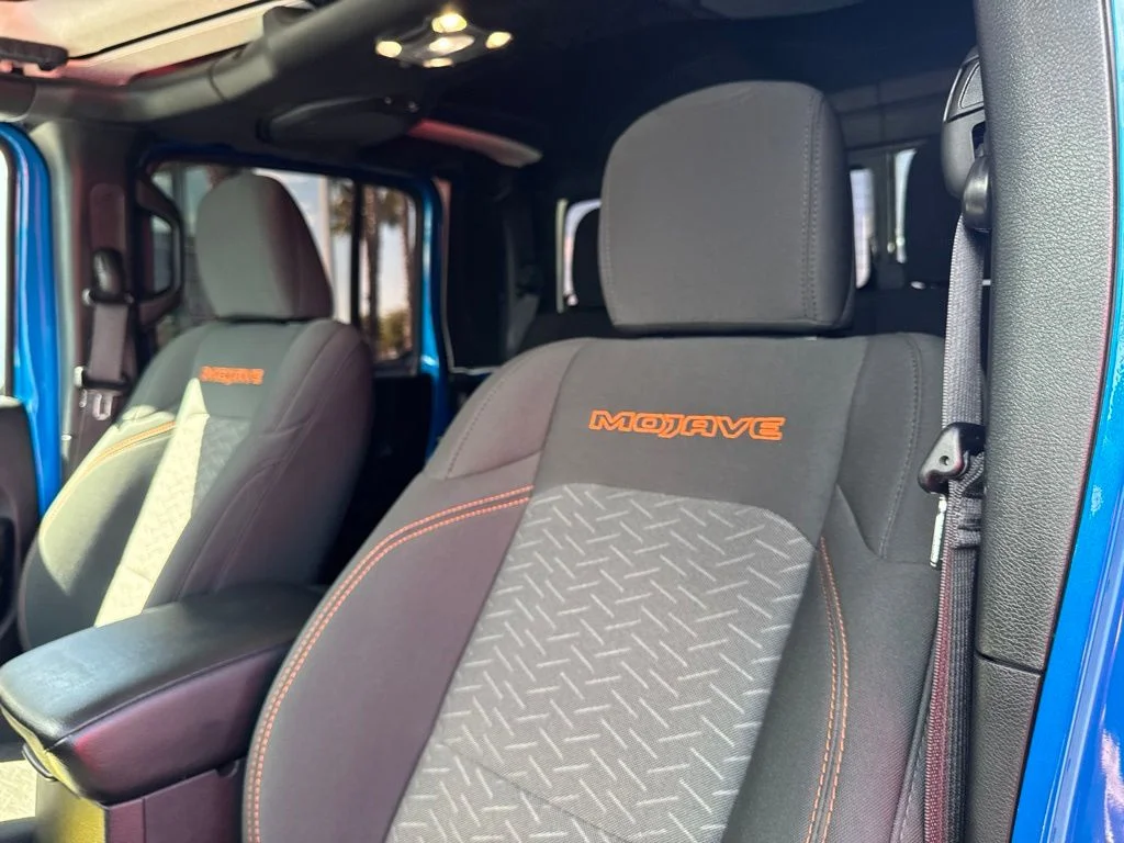 Used 2023 Blue Jeep Mojave image 15