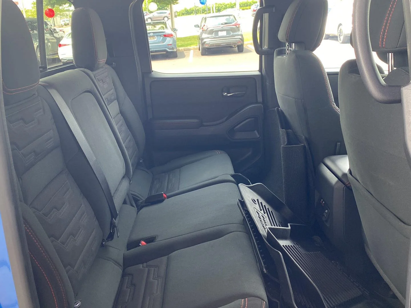 Used 2024 Bluestone Pearl Nissan PRO-4X image 29