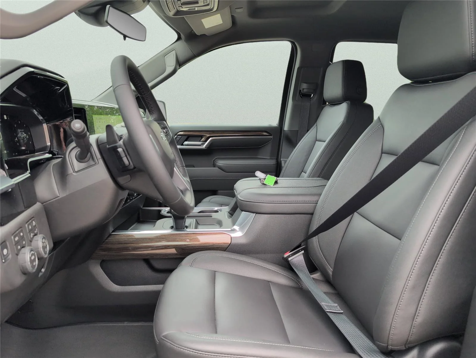2026 Chevrolet Silverado 1500 LT Trail Boss - Photo 13