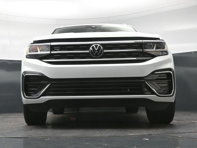 Used 2021 White Volkswagen 3.6L V6 SEL R-Line image 23