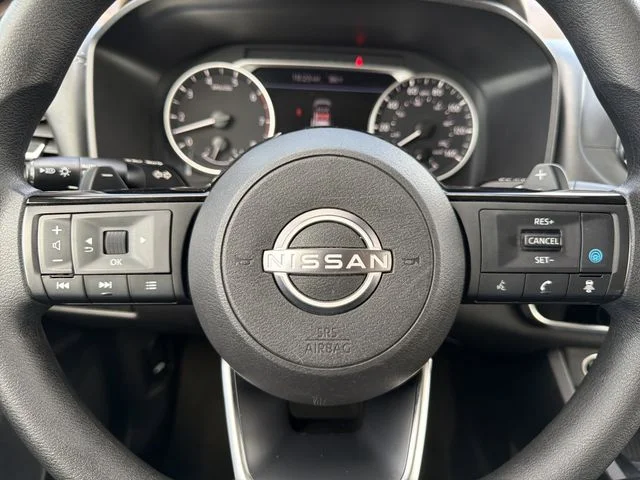 Used 2023 Silver Nissan SV image 28