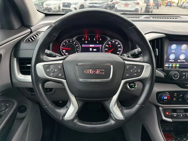 Used 2022 Black GMC SLT image 10