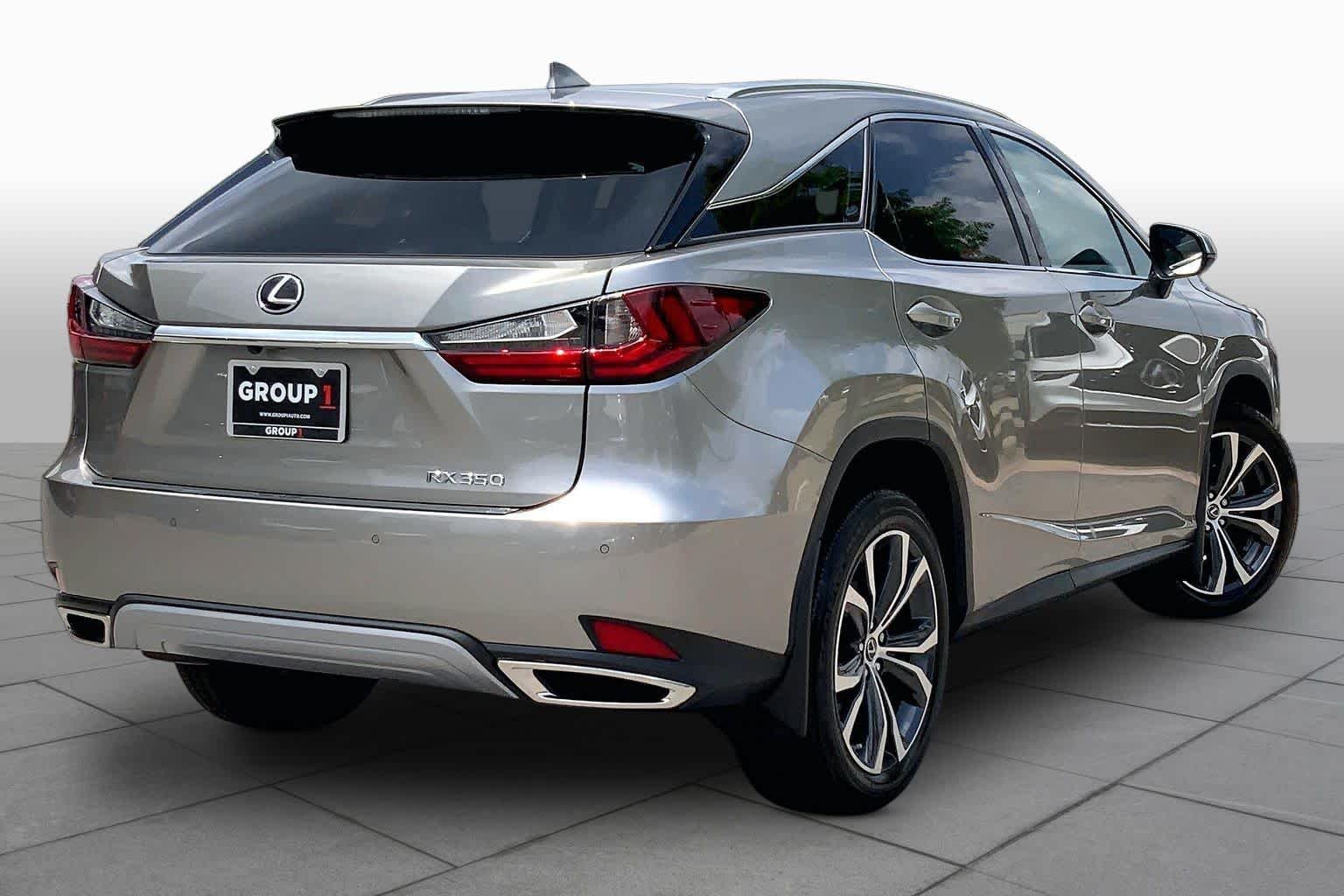 Used 2022 Atomic Silver Lexus  image 13