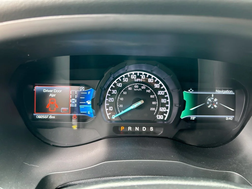 Used 2019 White Ford Lariat image 21