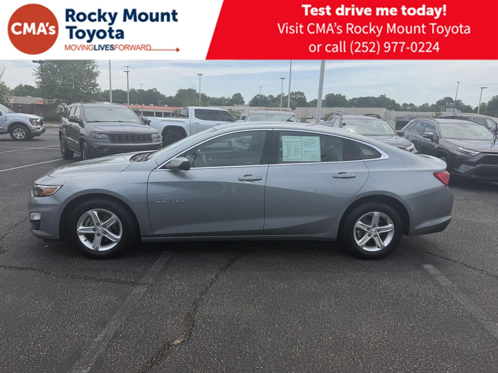 Used 2024 Sterling Gray Metallic Chevrolet LT image 8