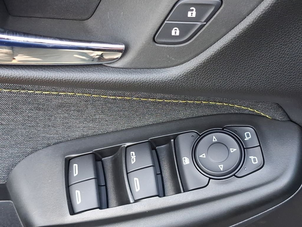 Used 2024 Gray Chevrolet ACTIV image 13