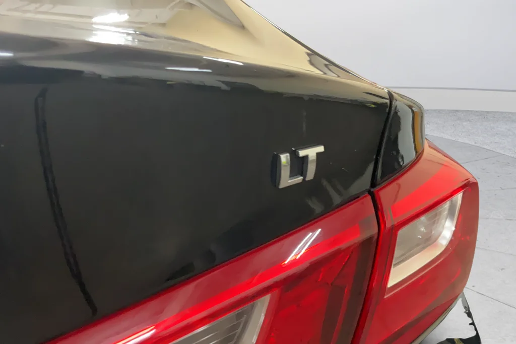 Used 2017 Black Chevrolet LT image 27