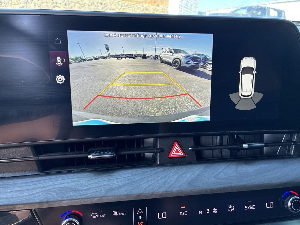 Used 2023 Black Kia X-Line image 16