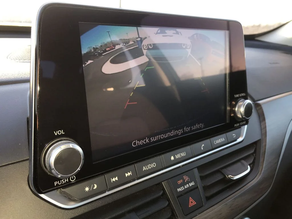 Used 2024 Black Nissan 2.5 SV image 17