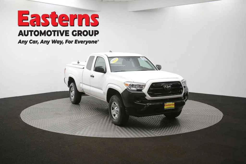 Used 2019 White Toyota SR image 48
