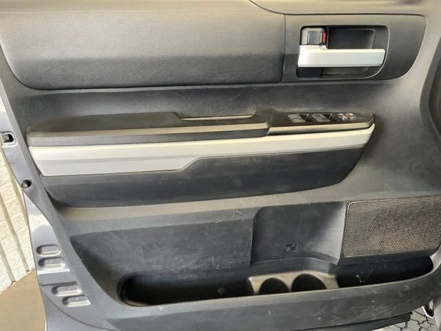 Used 2020 Magnetic Gray Metallic Toyota SR5 image 36