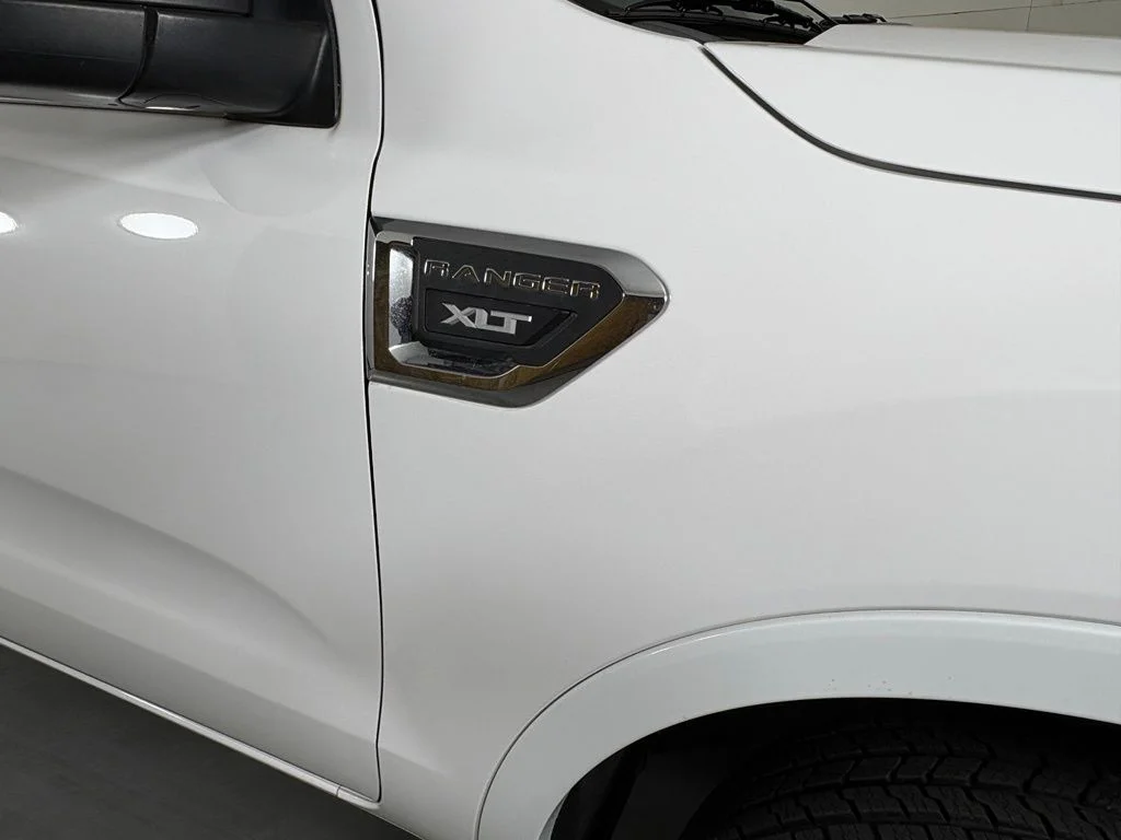Used 2021 White Ford XLT image 12