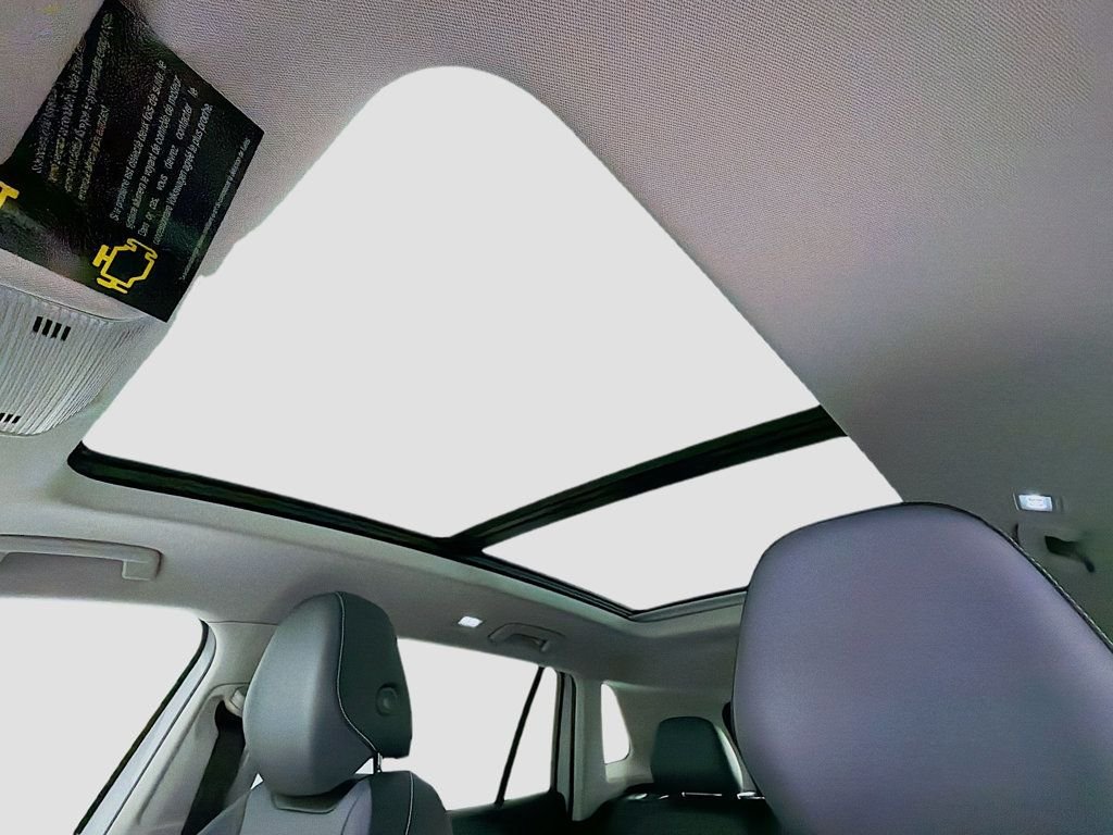 2026 Volkswagen Tiguan SE - Photo 22