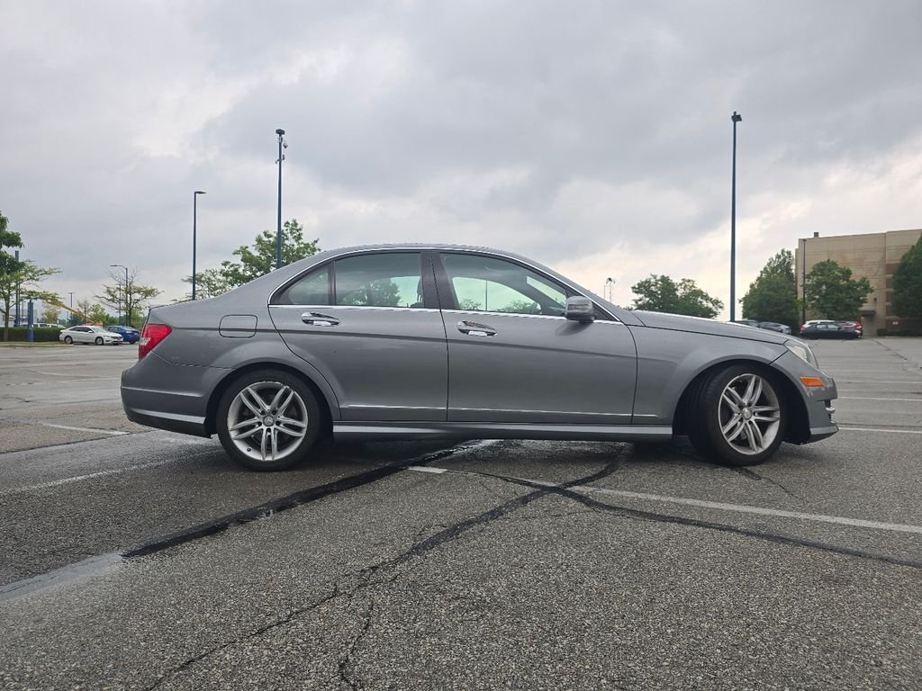 Used 2013  Mercedes-Benz C 300 image 15