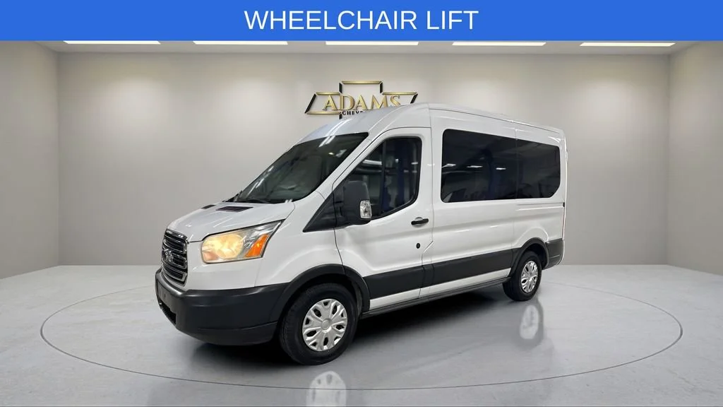 2016 Ford Transit 150 XL Wagon Med Roof Sliding Pass. 130's photo