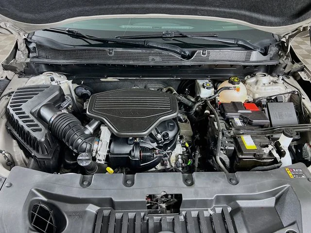 Used 2021 Gray Chevrolet Premier image 31