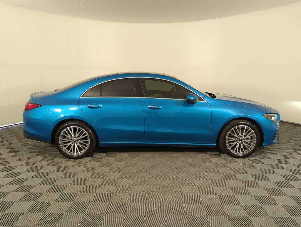 Used 2025  Mercedes-Benz CLA 250 image 8