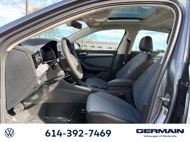 New 2026 Platinum Gray Metallic Volkswagen 1.5T SE image 20