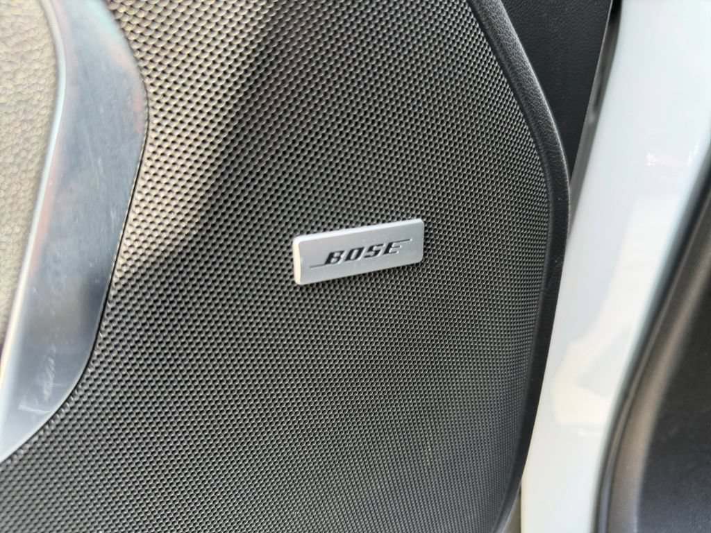 Used 2021 SUMMIT WHITE GMC AT4 image 19