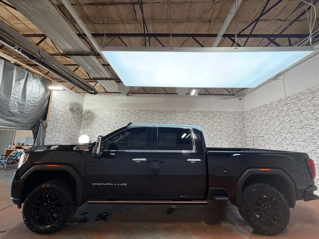 Used 2023 Onyx Black GMC Denali image 4