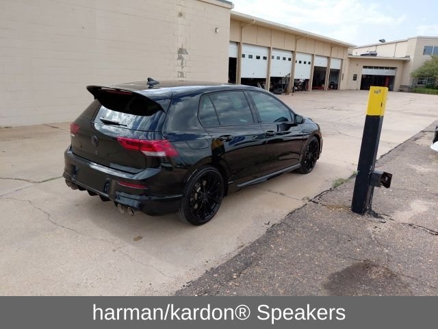 Used 2025  Volkswagen 2.0T image 4